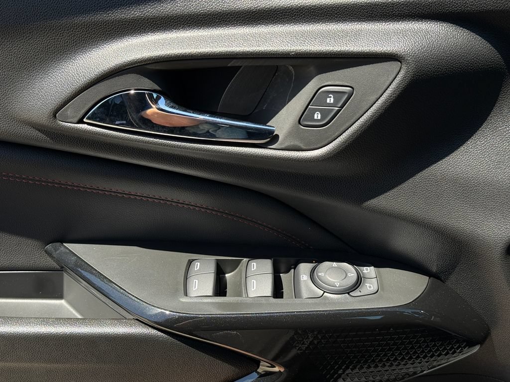 New 2026 Chevrolet Trax RS w/ Driver Confidence Package FWD image 16