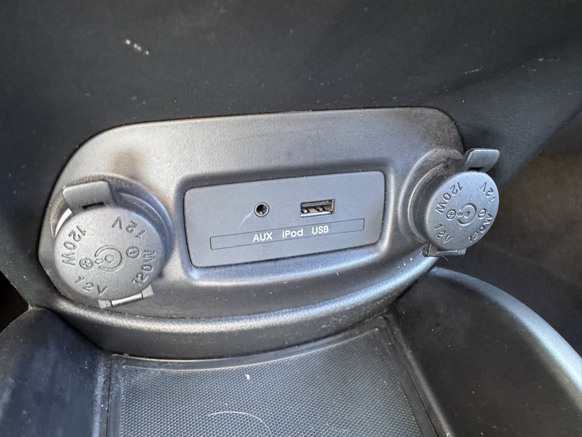 Used 2013 Kia Soul + image 29