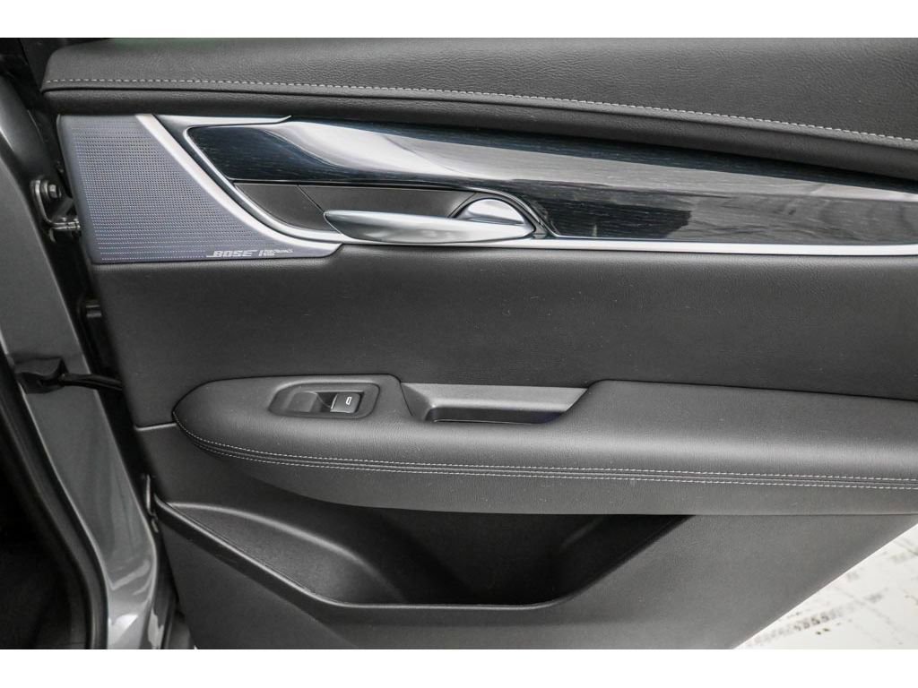 Used 2024 Cadillac XT5 Premium Luxury w/ Technology Package image 25