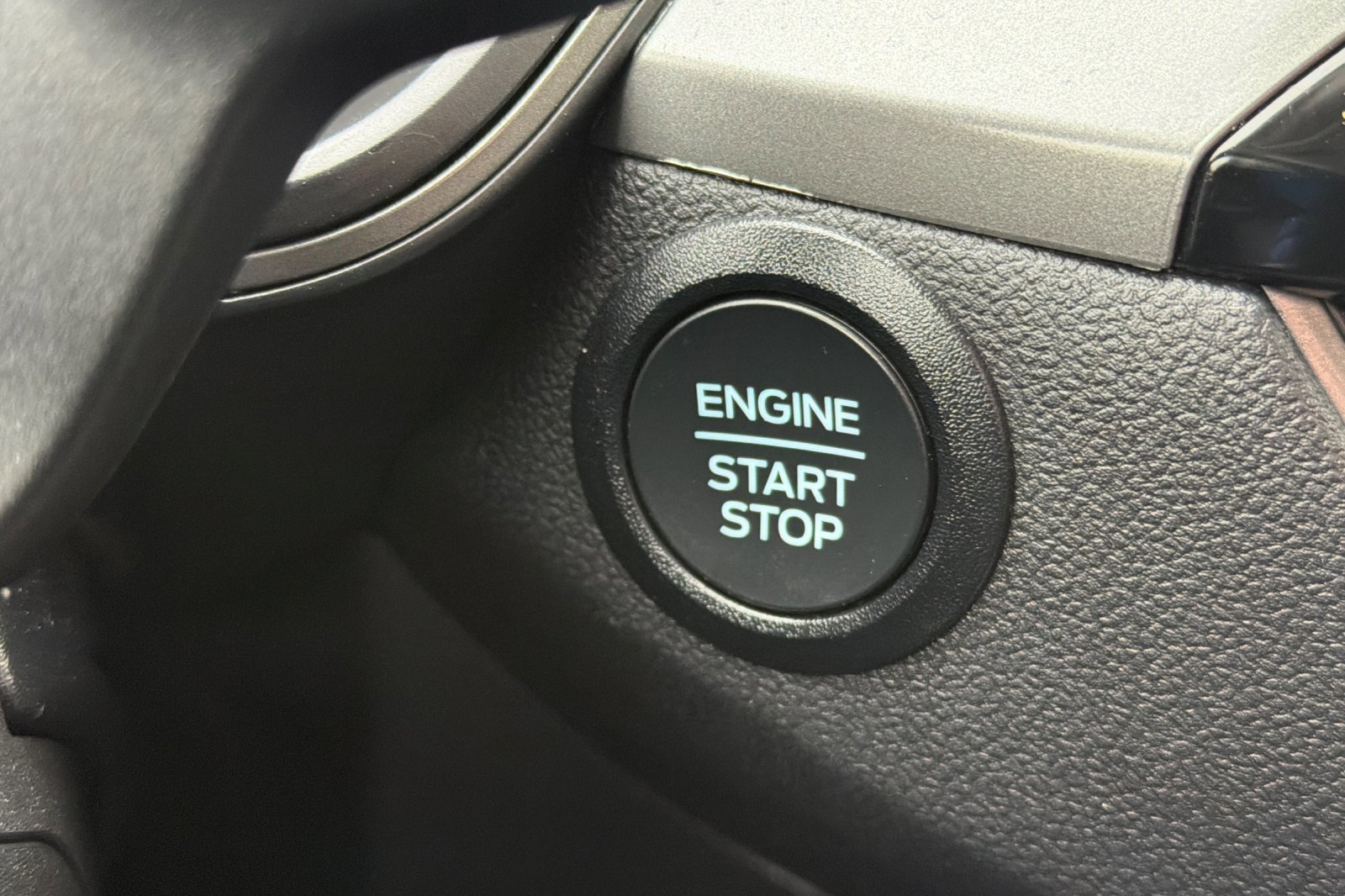 Used 2025 Ford Escape Active image 22