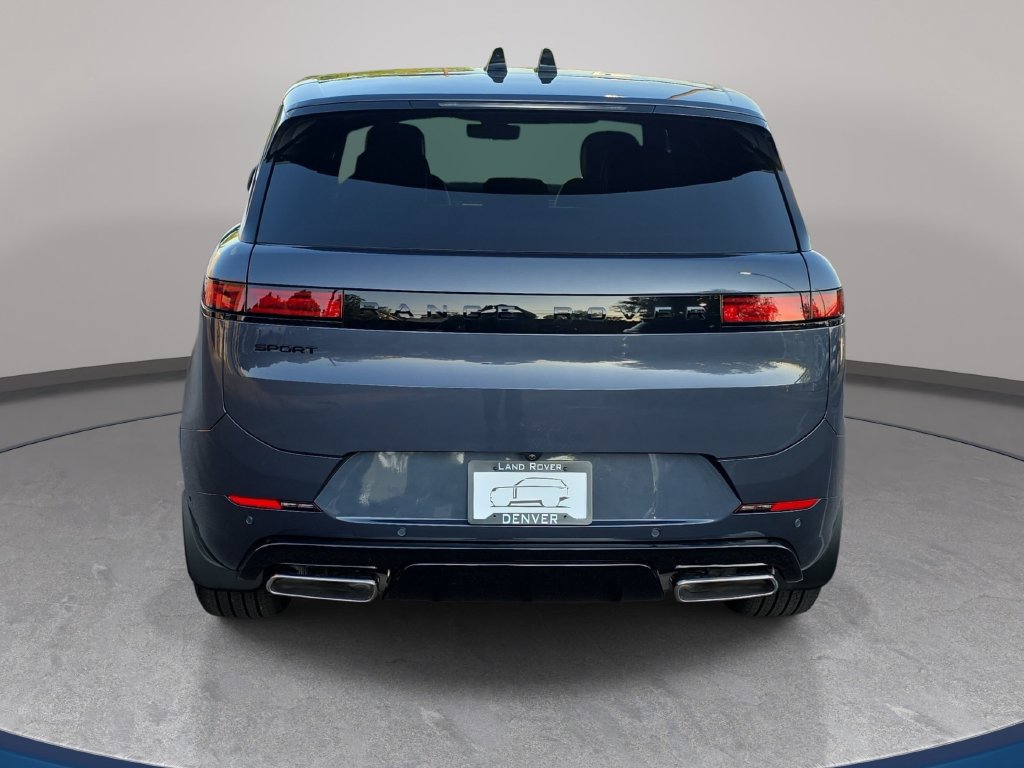 New 2026 Land Rover Range Rover Sport Dynamic SE AWD/4WD image 6