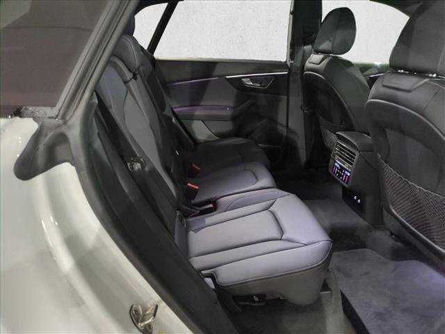 New 2026 Audi Q8 Premium Plus image 19