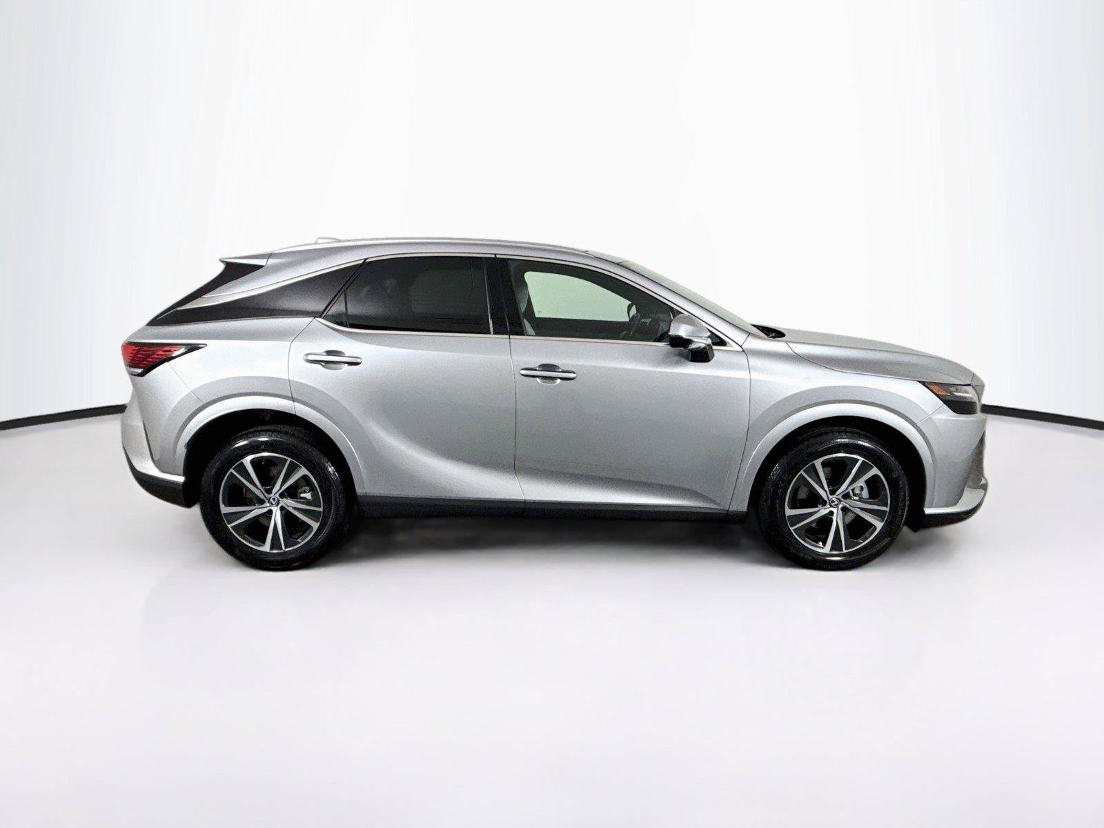 Used 2024 Lexus RX 350 Premium w/ Convenience Package FWD image 11