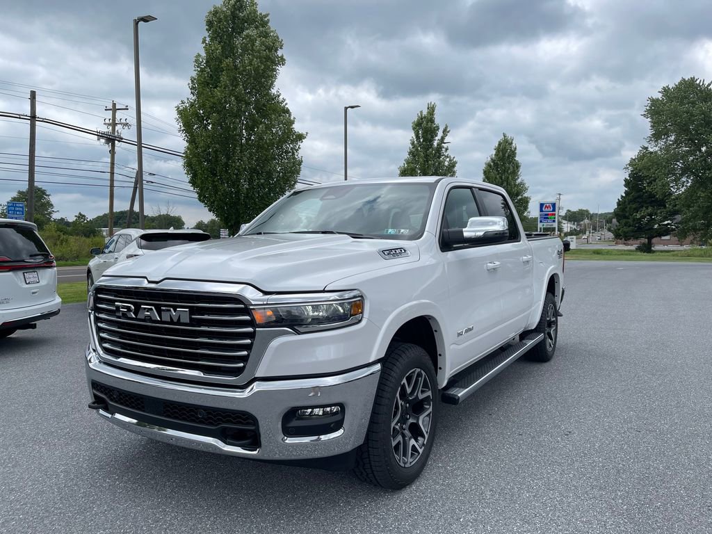 New 2025 RAM 1500 Laramie w/ Off Road Group image 11