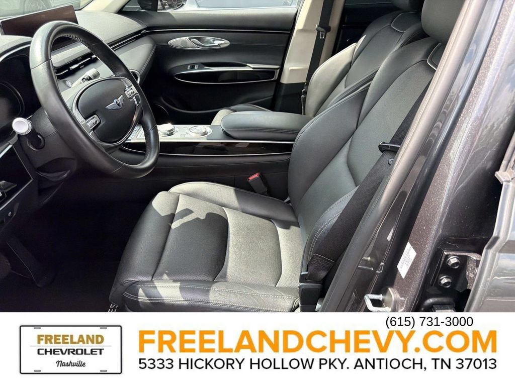 Used 2022 Genesis GV70 2.5T AWD/4WD image 22