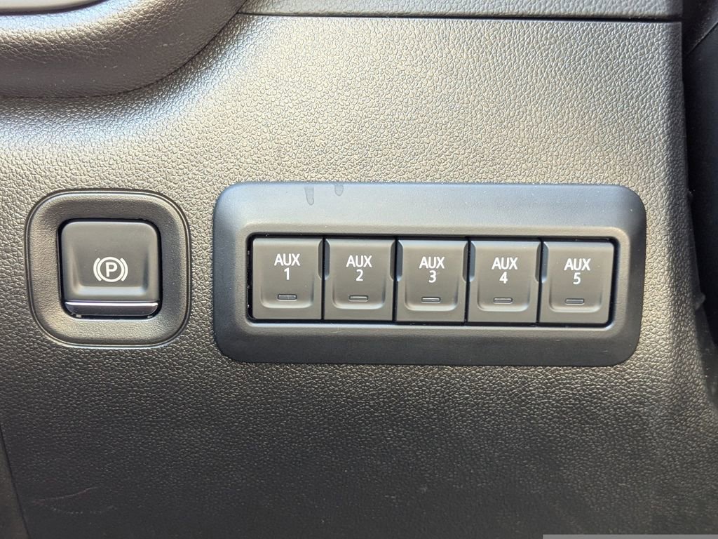 New 2025 Chevrolet Silverado 2500 W/T w/ WT Convenience Package image 28