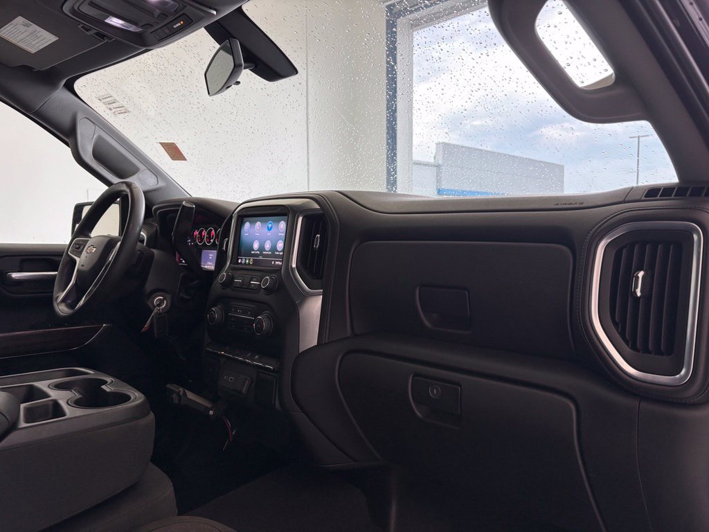 Used 2020 Chevrolet Silverado 1500 LT w/ Trailering Package AWD/4WD image 39