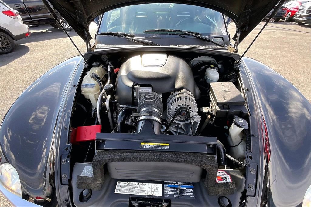 Used 2005 Chevrolet SSR w/ Preferred Equipment Group RWD image 28