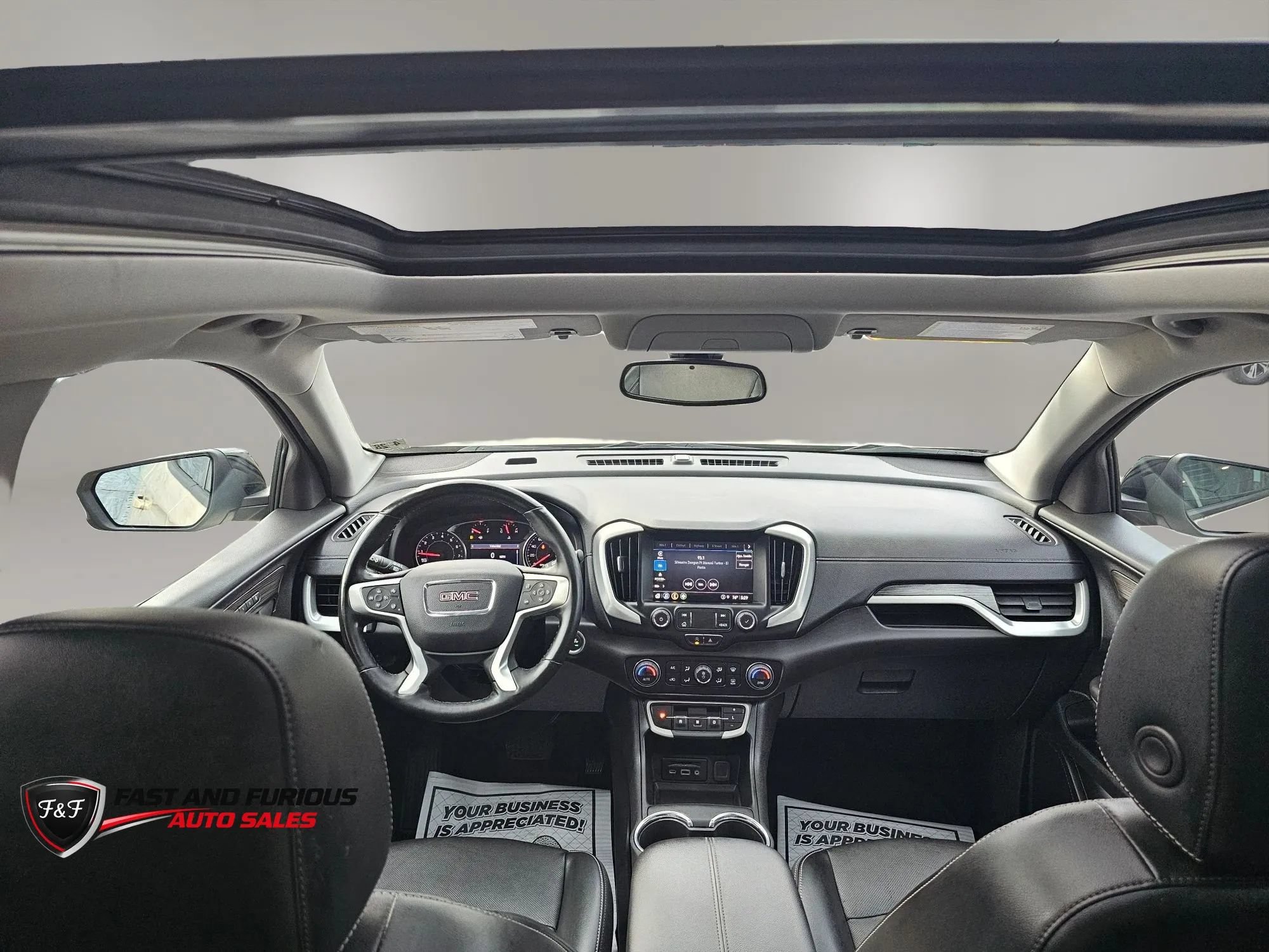 Used 2023 GMC Terrain SLT w/ Elevation Edition FWD image 10