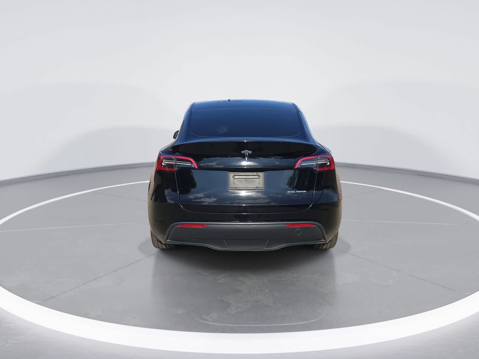 Used 2023 Tesla Model Y Long Range AWD/4WD image 7