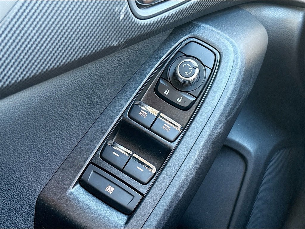 Used 2024 Subaru Crosstrek 2.5i Limited w/ Crosstrek Mirror Package image 18