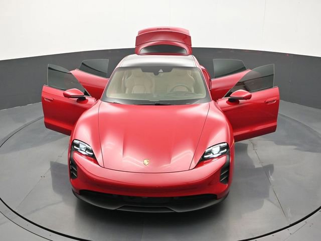 Certified 2023 Porsche Taycan GTS AWD/4WD image 33