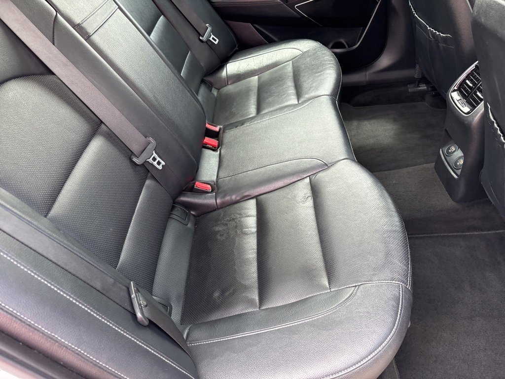 Used 2020 Kia Cadenza Technology image 23