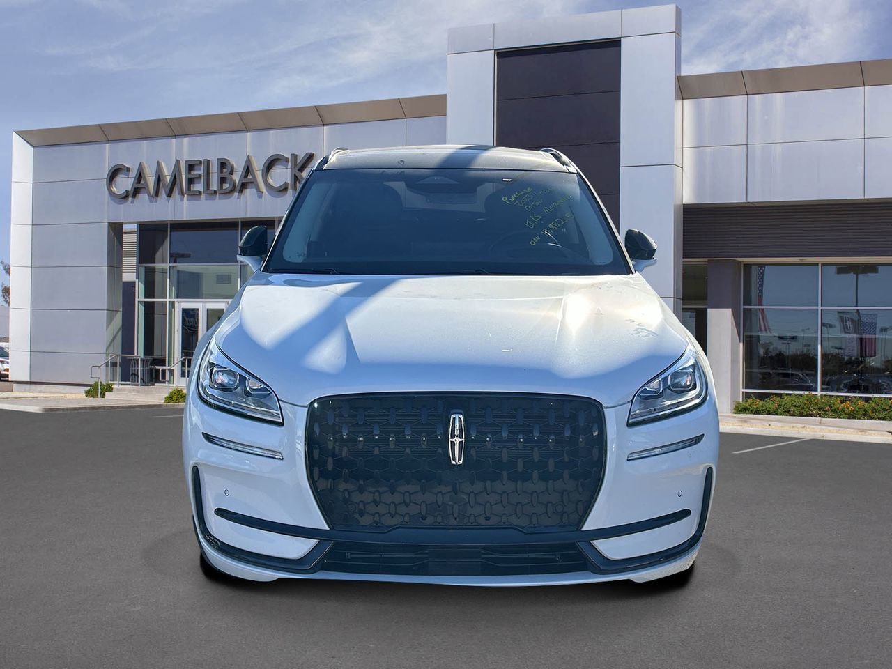 Used 2023 Lincoln Corsair Reserve w/ Equipment Group 202A image 3