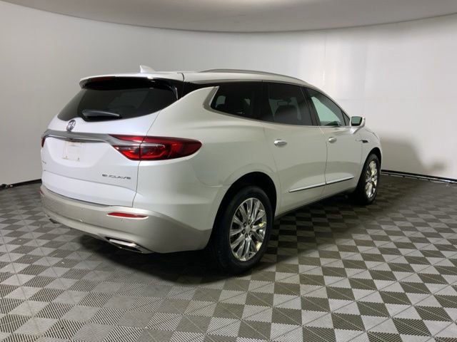Used 2018 Buick Enclave Essence image 7