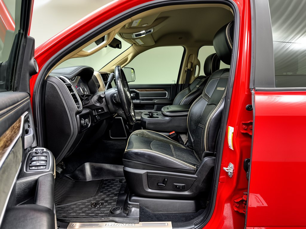 Used 2020 RAM 3500 Laramie AWD/4WD image 5