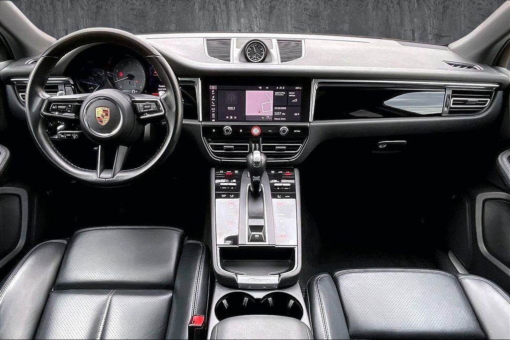 Used 2023 Porsche Macan S image 7