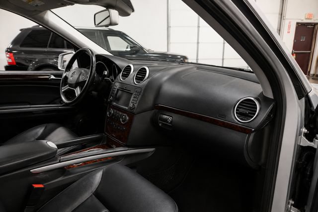 Used 2011 Mercedes-Benz GL 450 4MATIC image 25