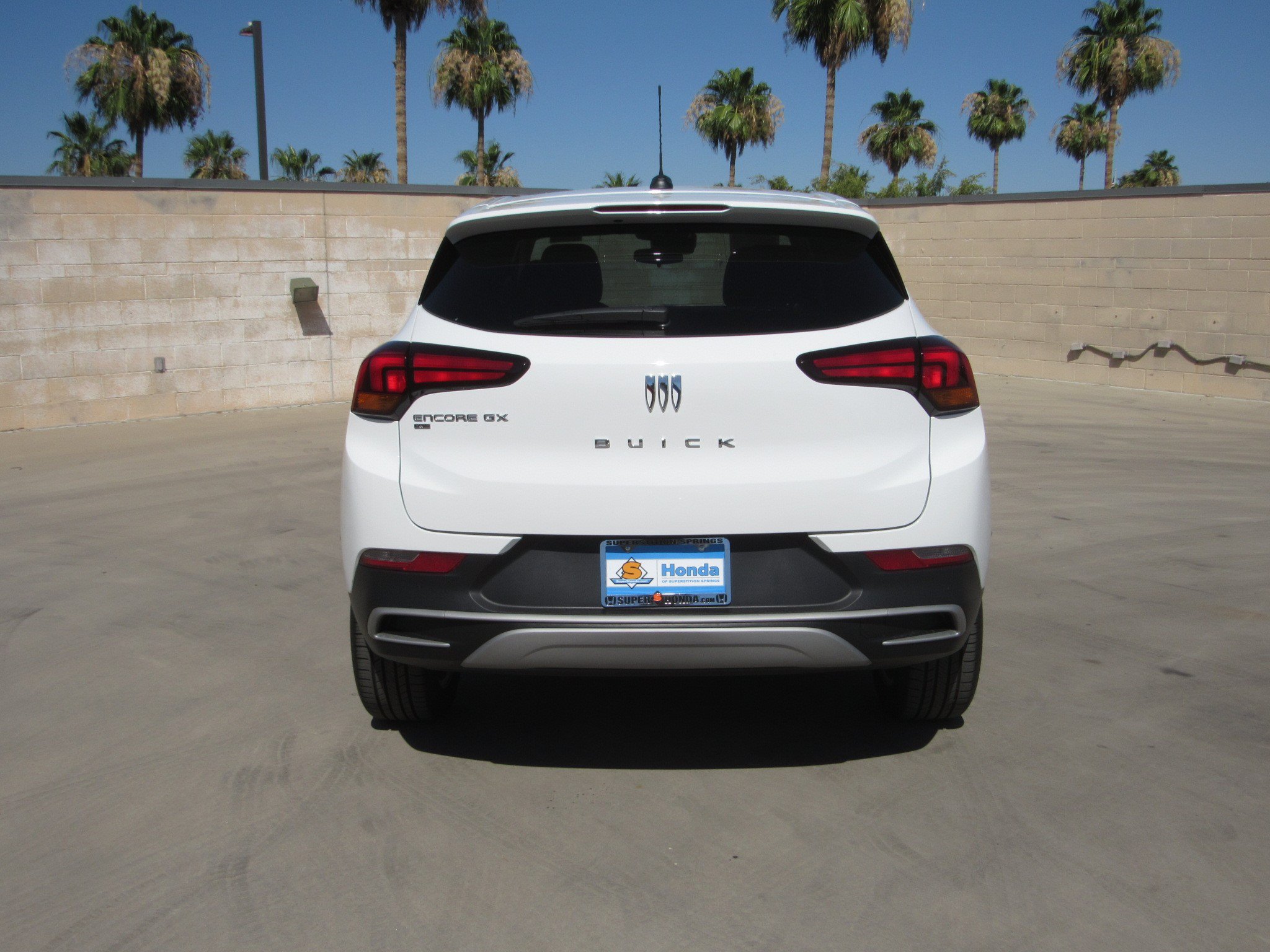 Used 2026 Buick Encore GX Preferred w/ Comfort Package AWD/4WD image 7