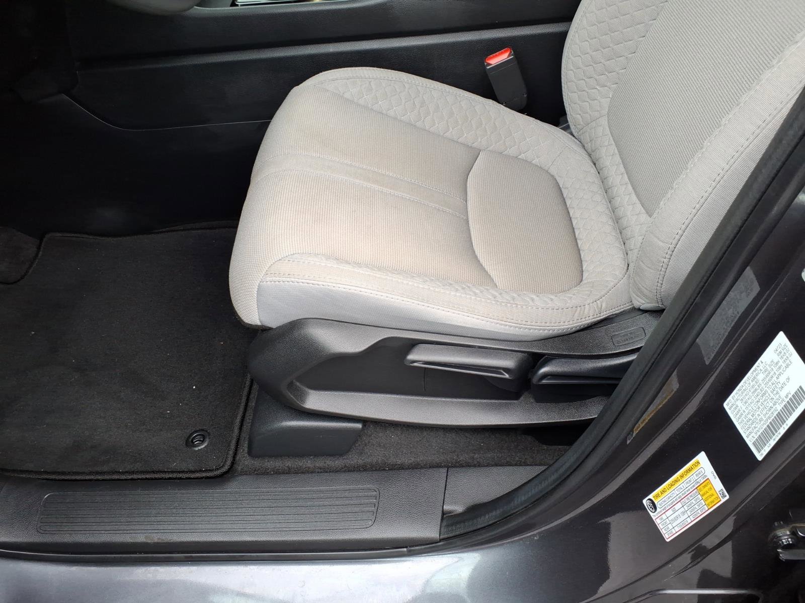 Certified 2023 Honda Pilot LX image 10