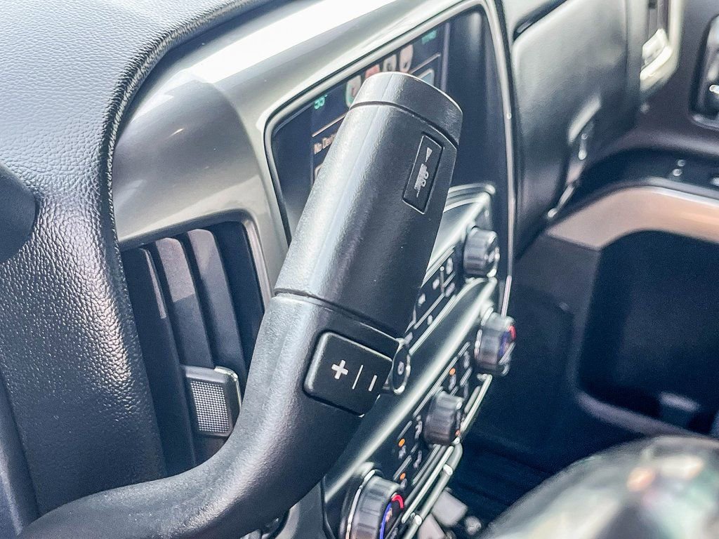 Used 2018 Chevrolet Silverado 1500 LT w/ All Star Edition image 49