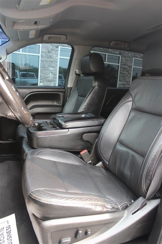 Used 2018 Chevrolet Silverado 2500 LT w/ LT Fleet Convenience Package AWD/4WD image 19