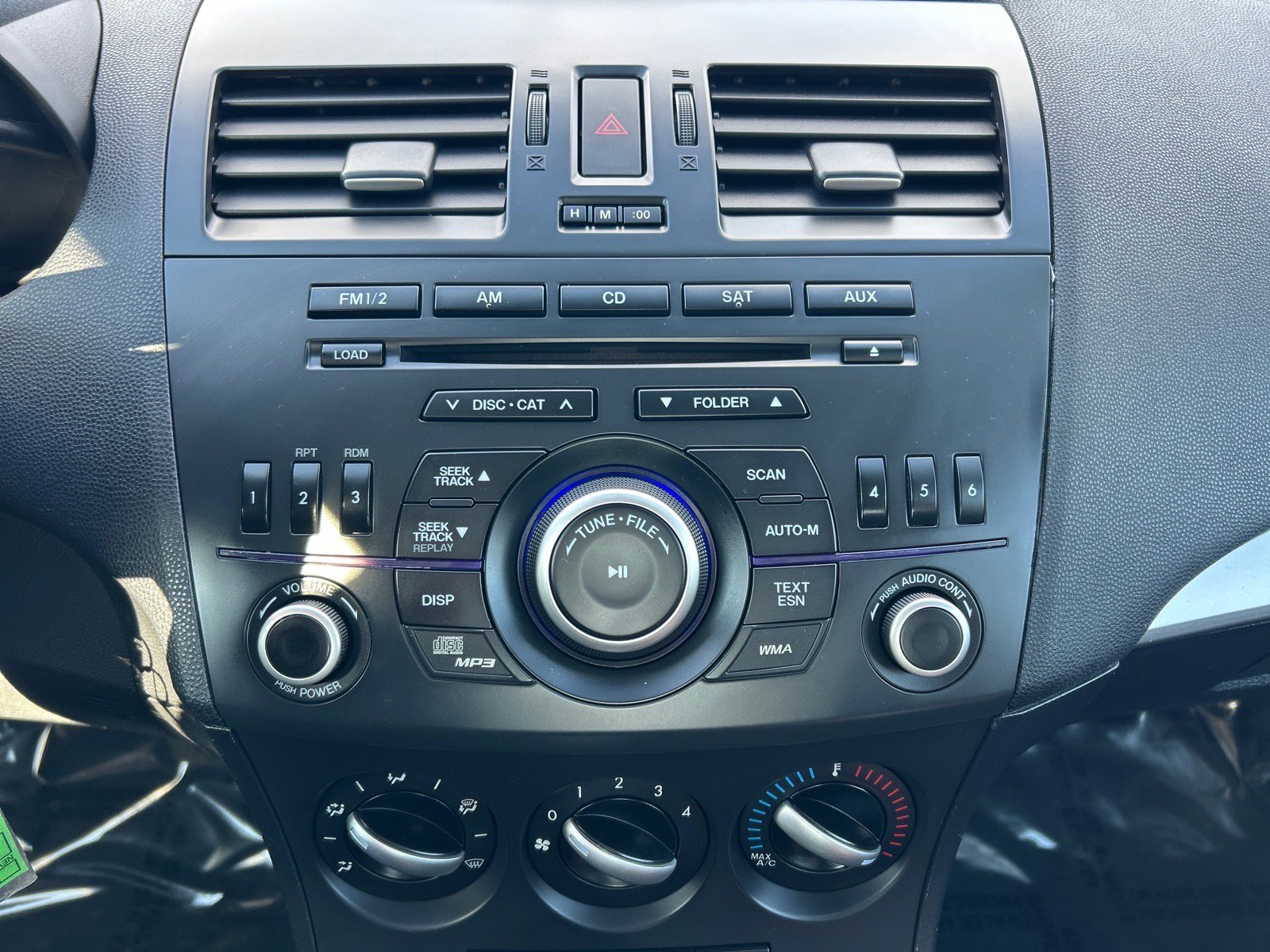 Used 2012 MAZDA MAZDA3 i Touring image 24