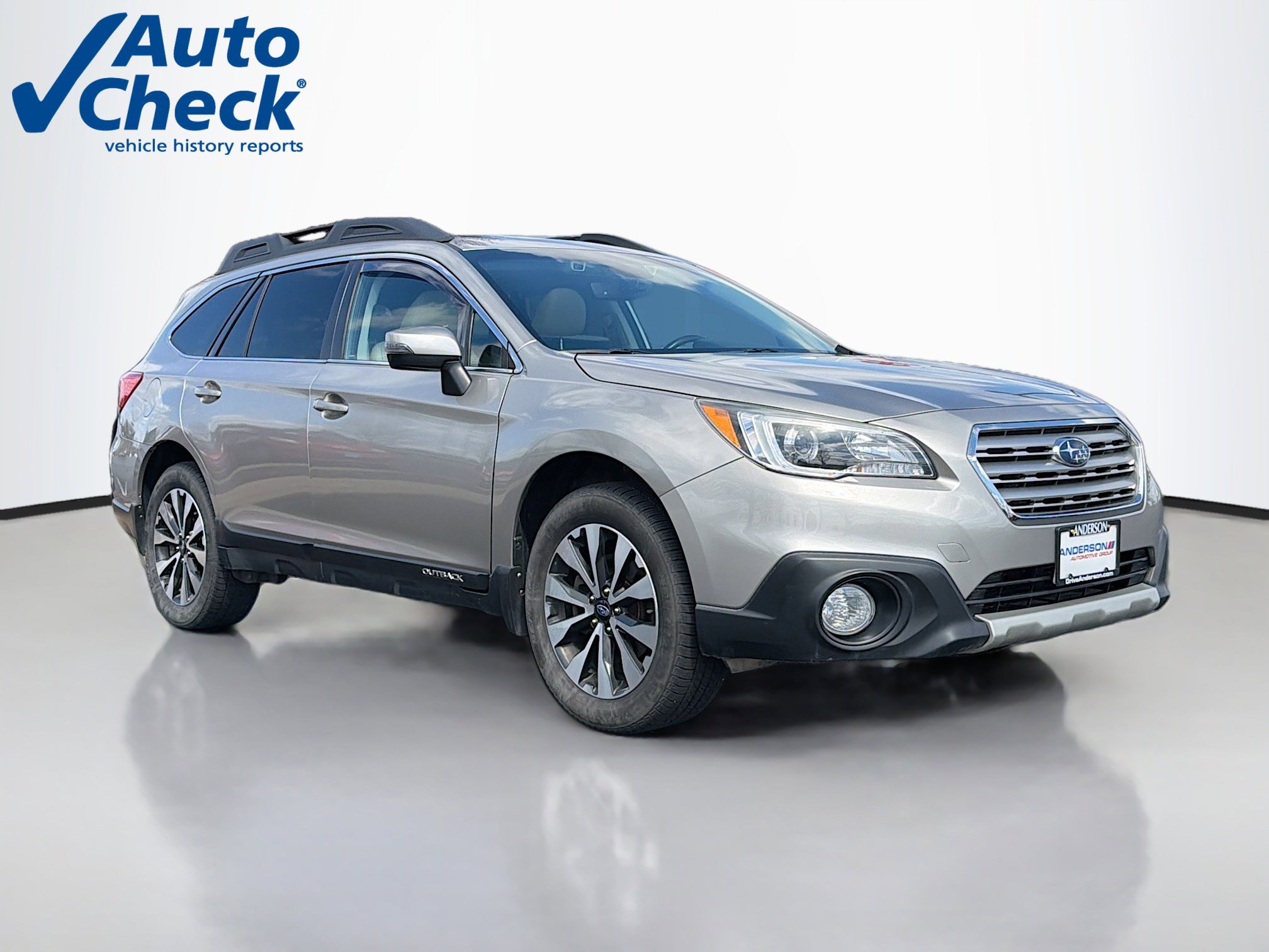 Used 2017 Subaru Outback 2.5i Limited AWD/4WD image 1