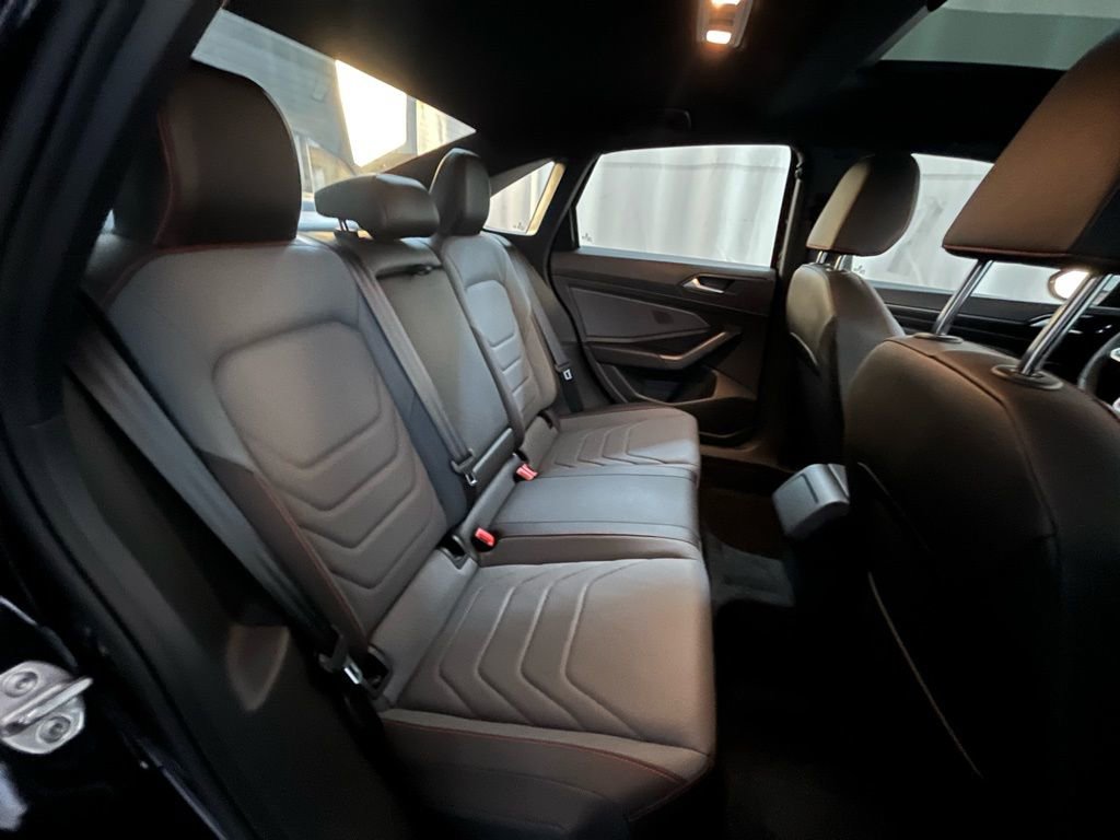 Certified 2025 Volkswagen Jetta GLI Autobahn w/ GLI Black Package FWD image 26