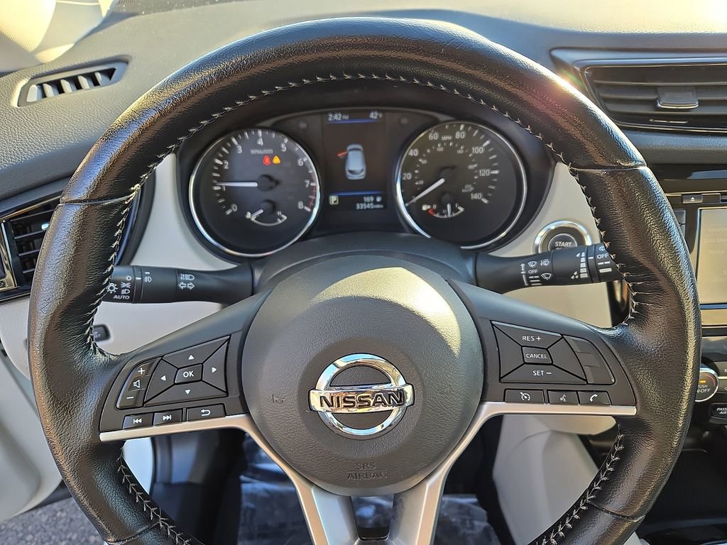 Certified 2022 Nissan Rogue Sport SV image 18