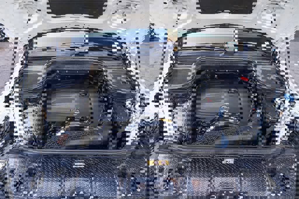 Used 2022 Mercedes-Benz GLE 350 4MATIC w/ Premium Package image 32