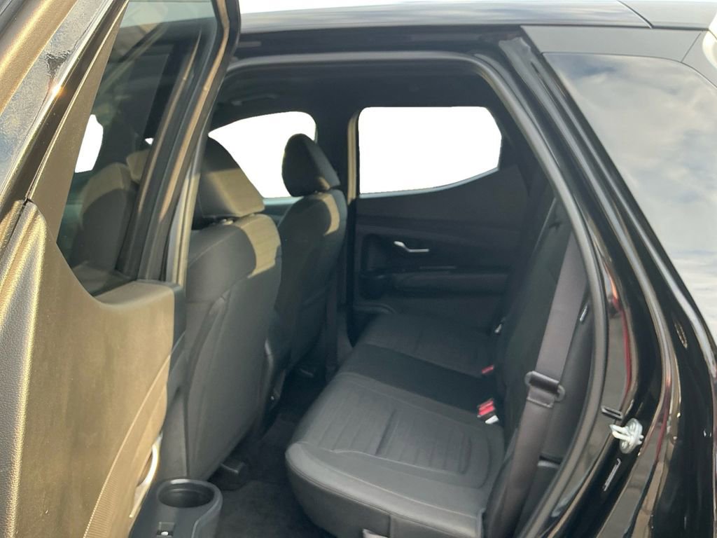 Used 2025 Hyundai Santa Cruz SE image 21