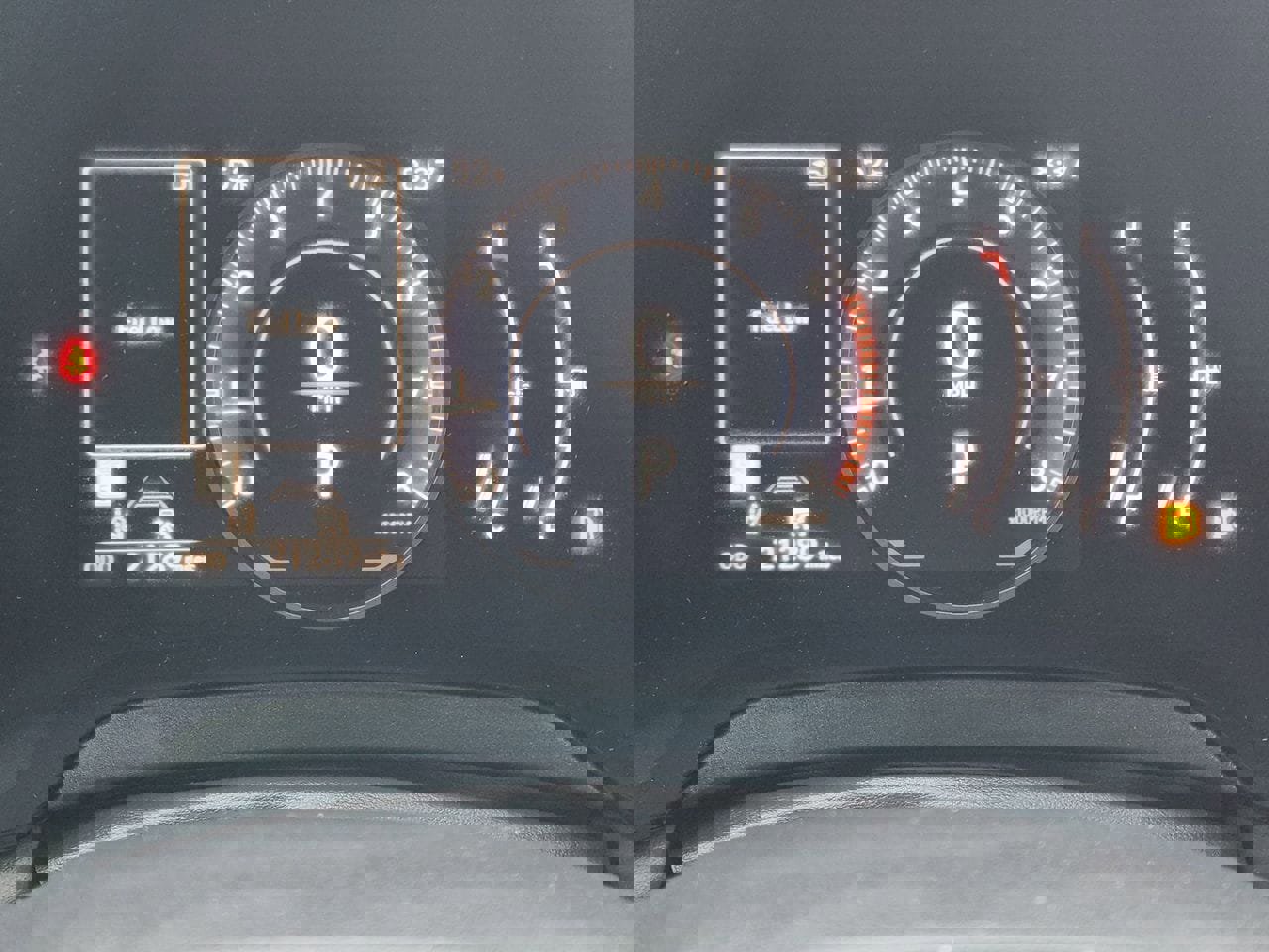 Used 2024 Lexus RX 350 Premium w/ Accessory Package (Z1) image 15