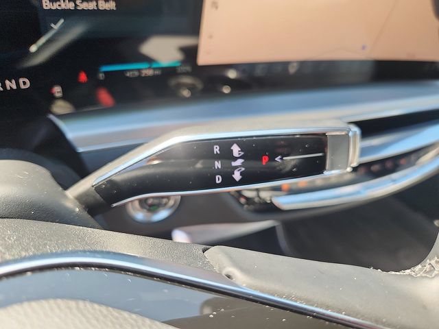 Certified 2024 Cadillac Lyriq Sport AWD/4WD image 15