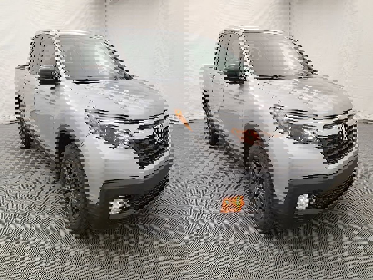 Used 2019 Honda Ridgeline Sport image 2