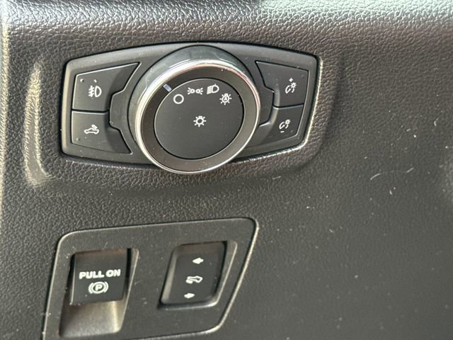 Used 2019 Ford F150 Platinum w/ Technology Package AWD/4WD image 23
