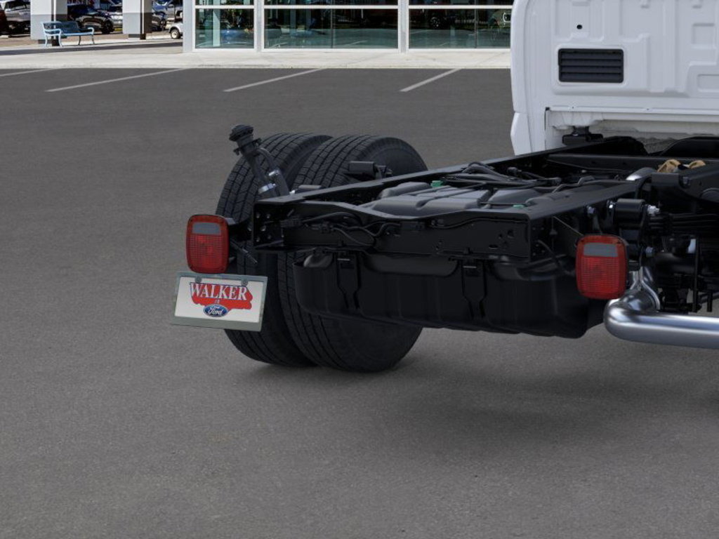 New 2026 Ford F350 XL w/ XL Chrome Package image 21