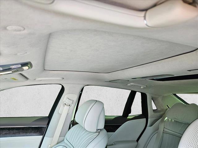 Used 2024 Genesis G90 3.5T image 12