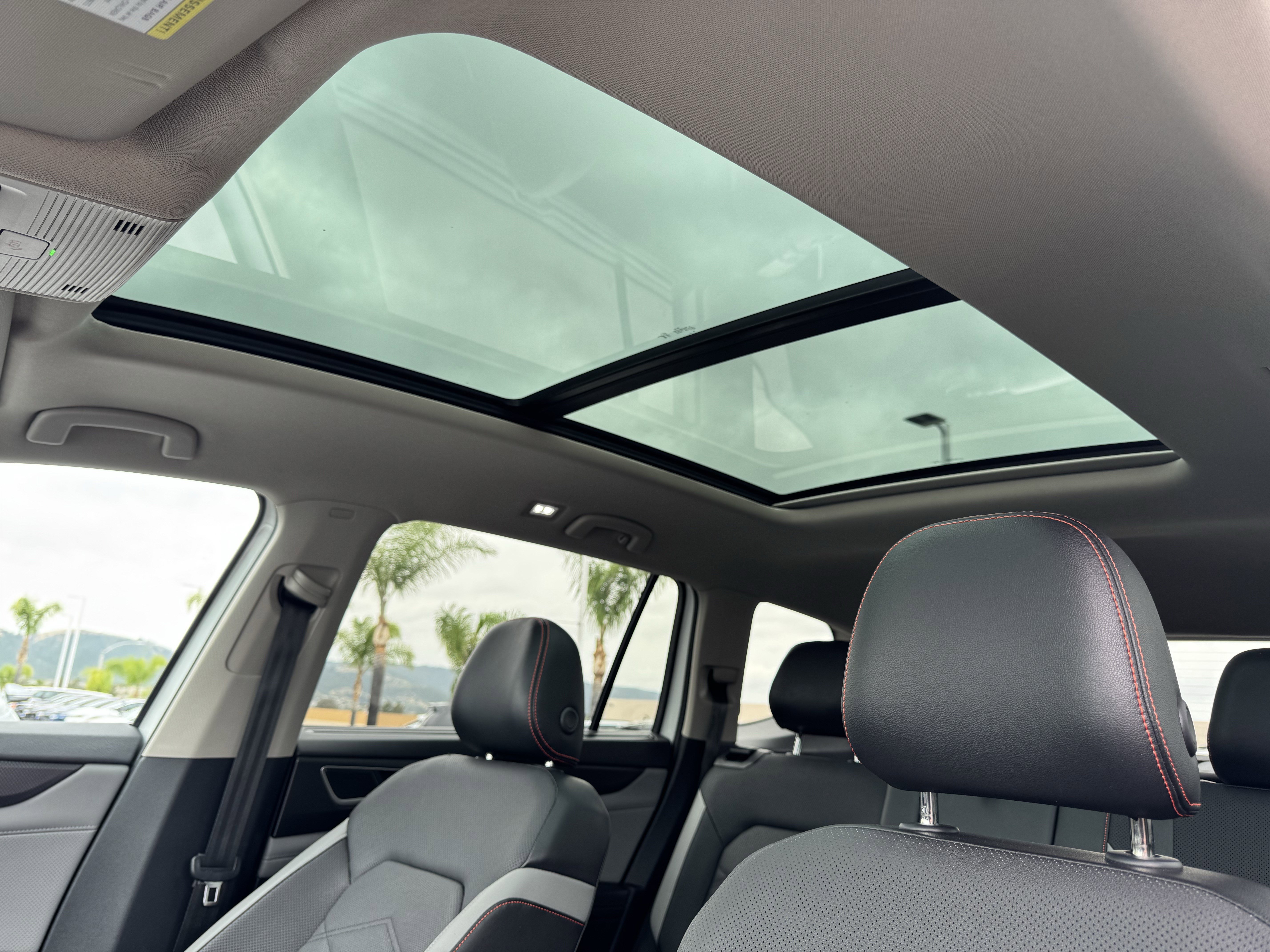 Certified 2024 Volkswagen Atlas Peak Edition SE image 32