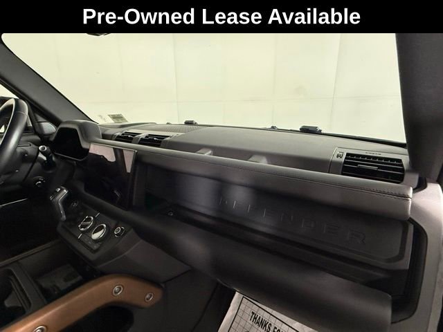 Used 2023 Land Rover Defender 110 X image 32