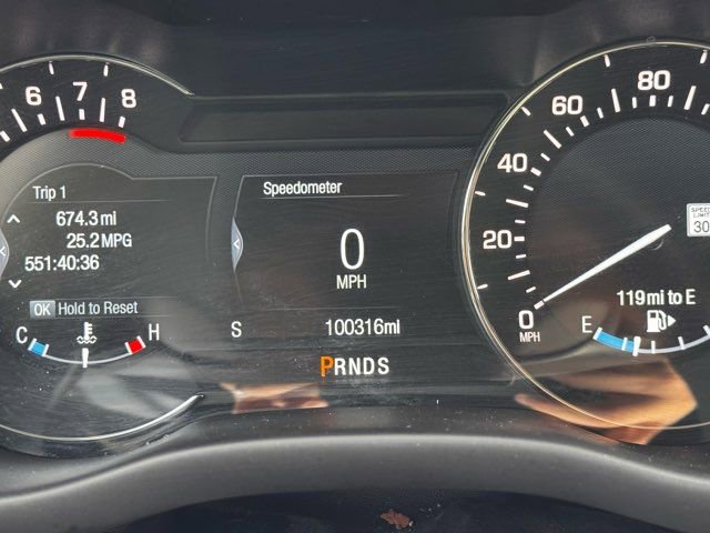 Used 2018 Lincoln MKC Select w/ Select Plus Package AWD/4WD image 12