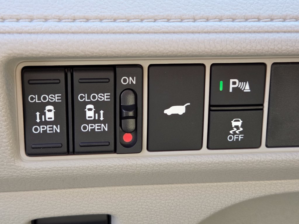 New 2027 Honda Odyssey Touring image 12