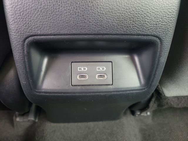 Used 2023 Toyota Corolla LE image 14