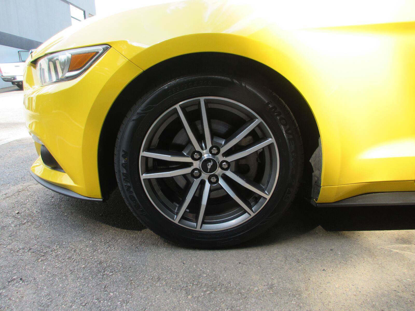Used 2016 Ford Mustang Premium RWD image 15