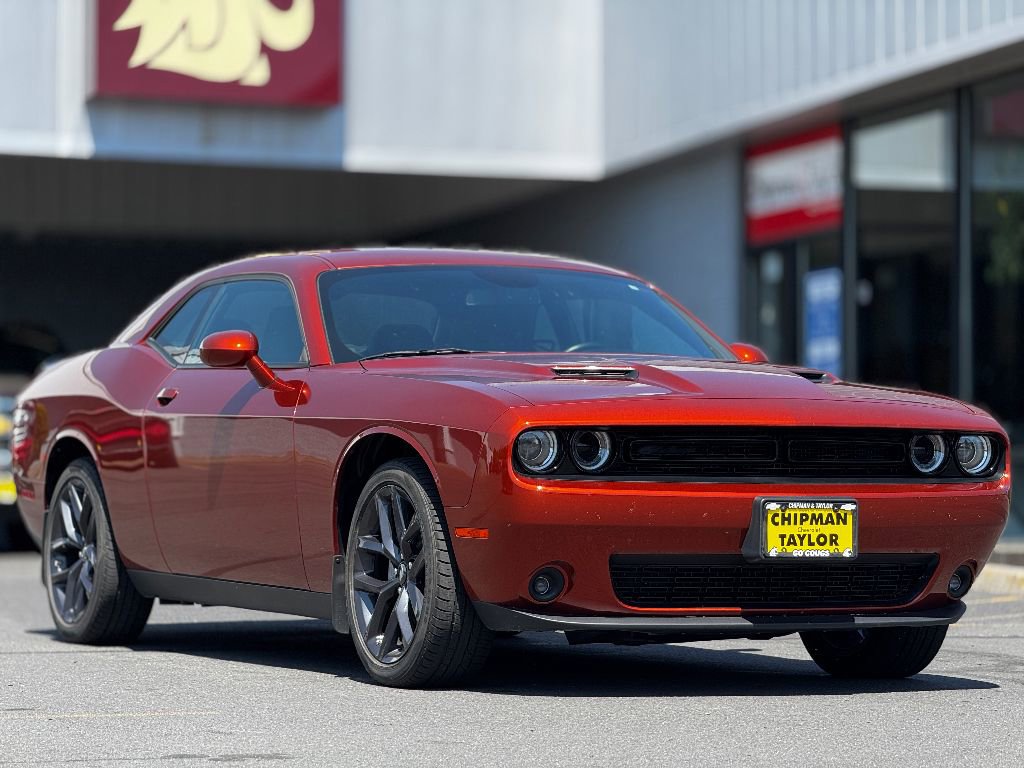 Used 2022 Dodge Challenger SXT w/ Blacktop Package image 1