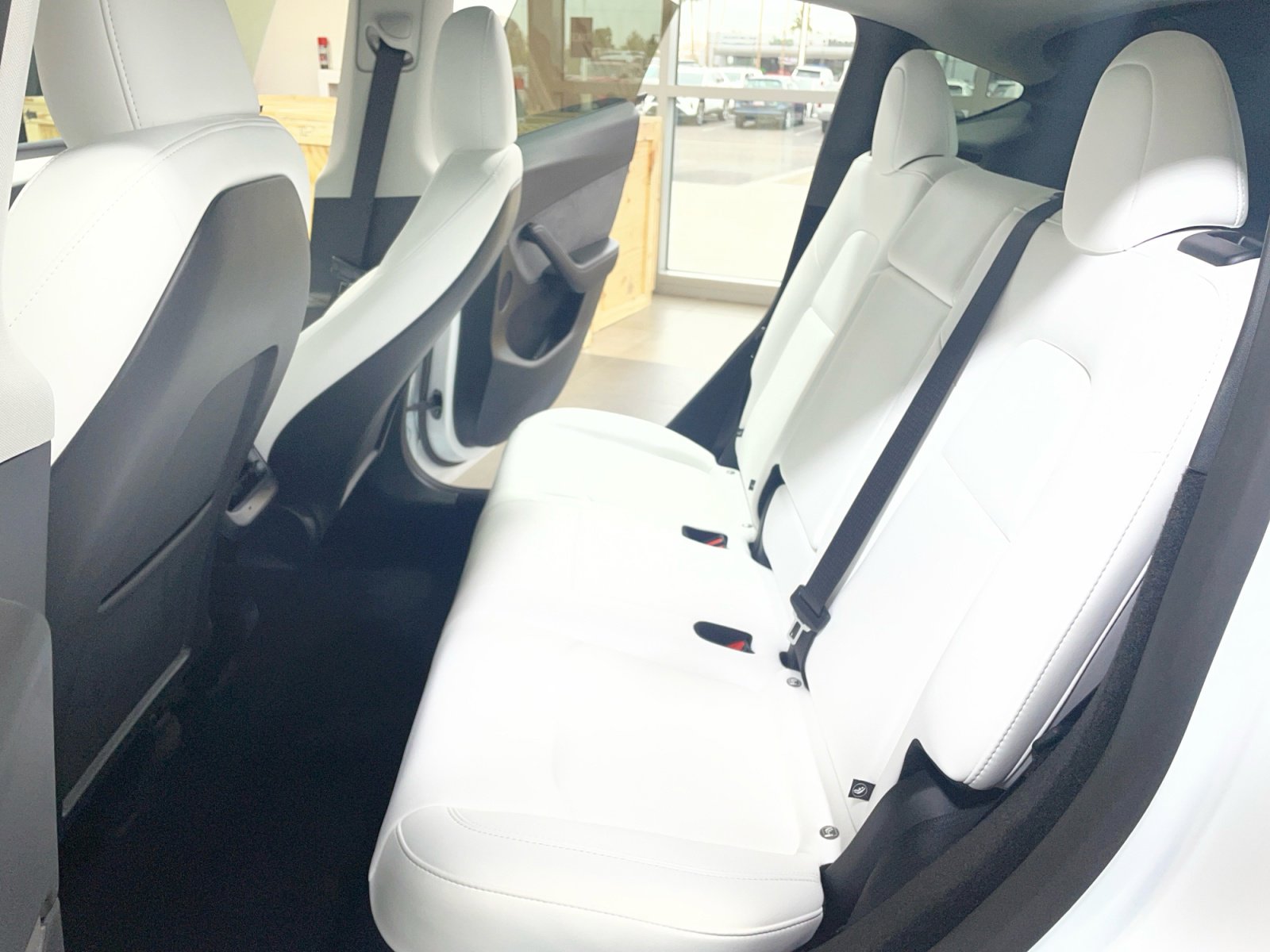 Used 2025 Tesla Model Y Performance image 16