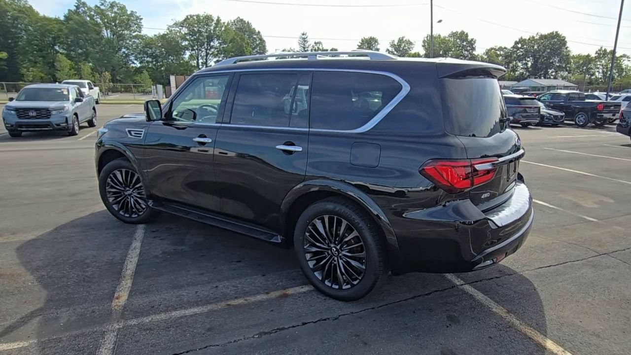 Used 2022 INFINITI QX80 Premium Select w/ Cargo Package AWD/4WD image 7