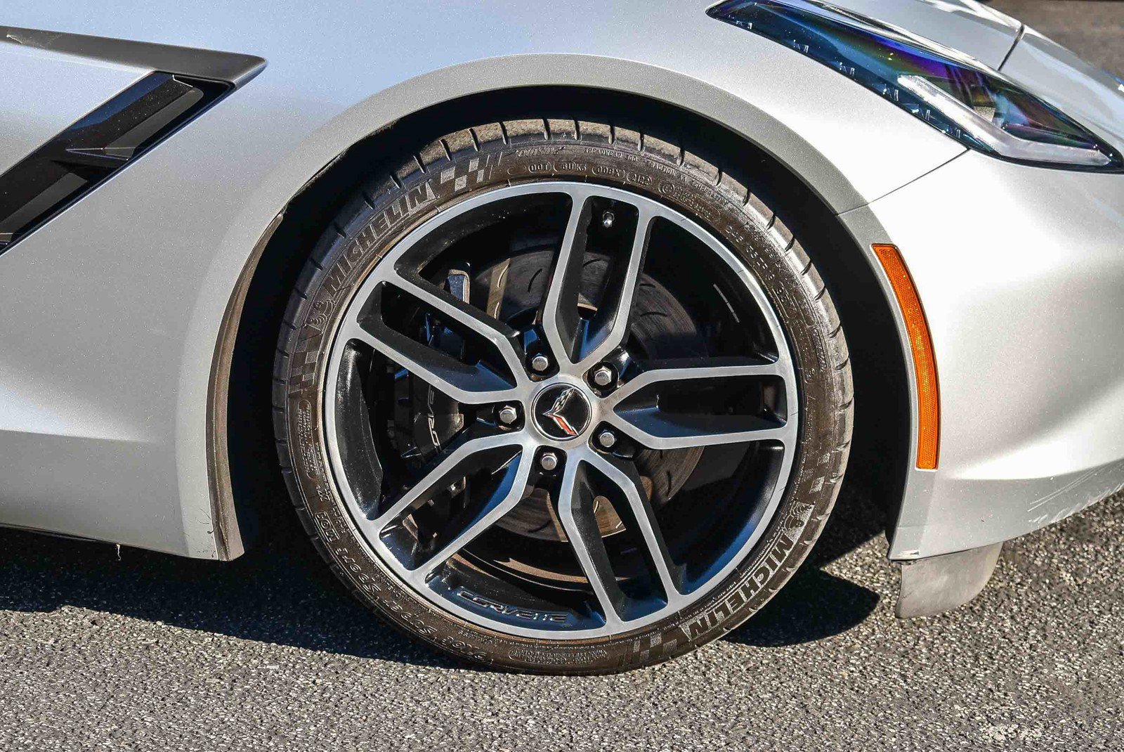 Used 2015 Chevrolet Corvette Stingray Coupe w/ 3LT Preferred Equipment Group image 10