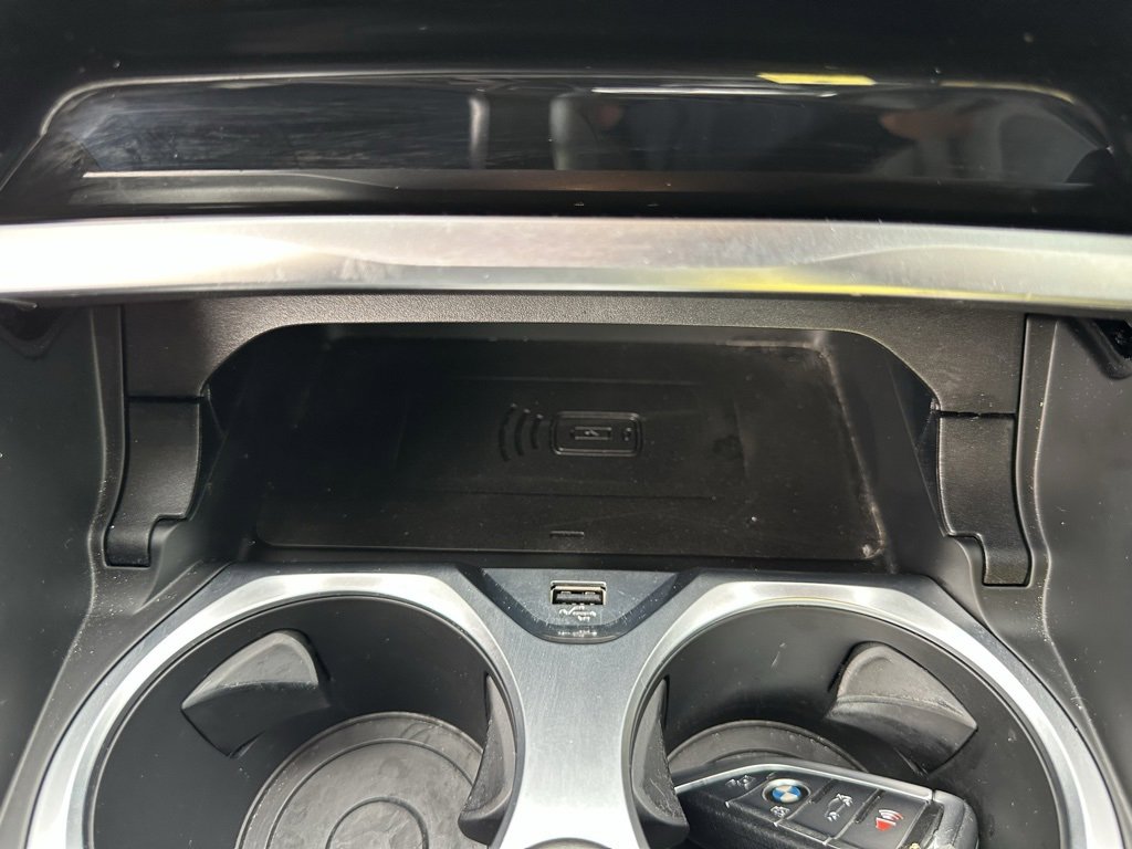 Used 2020 BMW M8 Convertible image 26