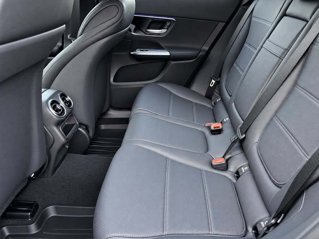 New 2027 Mercedes-Benz GLC 300 4MATIC image 29